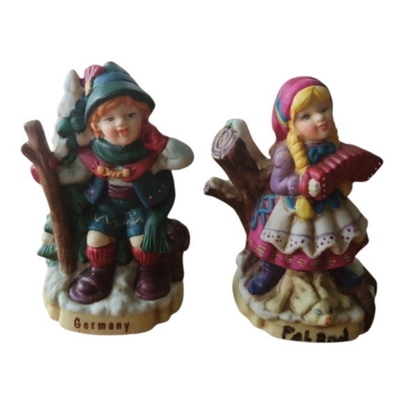 RSVP INTERNATIONAL Other - Vintage Children Of The World Figurines